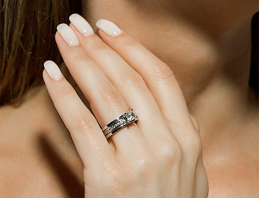 حلقه و انگشتر